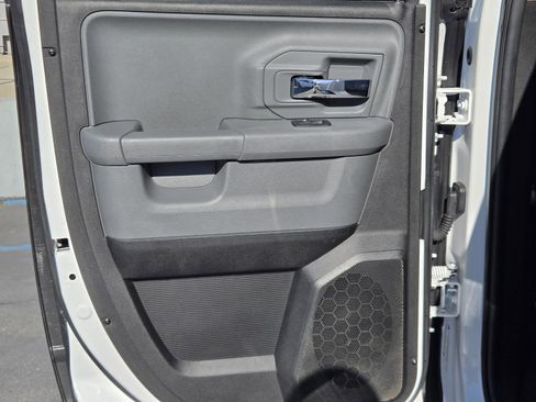 Certified 2017 RAM 1500 Classic SLT image 22