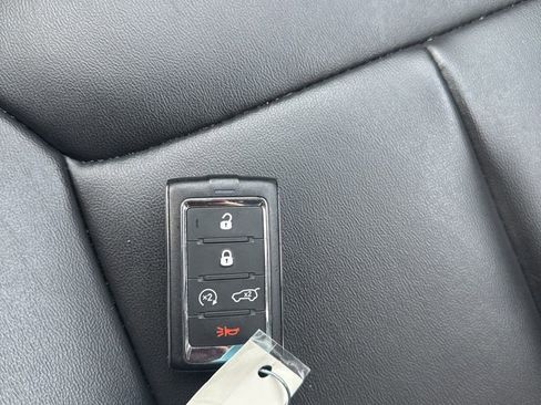 Used 2023 Jeep Grand Cherokee 4WD 4xe image 50