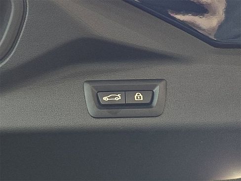 Used 2022 BMW X5 M50i w/ Executive Package image 16