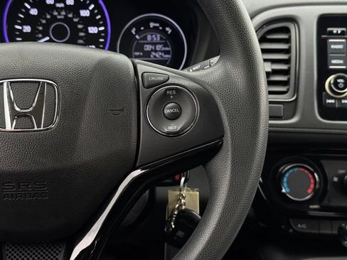Used 2020 Honda HR-V LX image 28