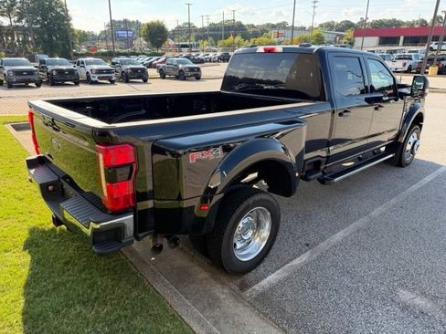 Used 2025 Ford F450 Lariat w/ FX4 Off-Road Package AWD/4WD image 4