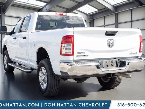 Used 2024 RAM 2500 Big Horn AWD/4WD image 27