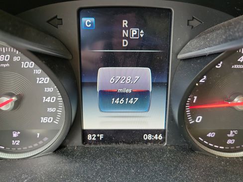 Used 2015 Mercedes-Benz C 300 4MATIC Sedan image 17