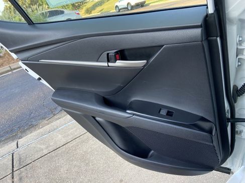 Used 2025 Toyota Camry LE FWD image 48