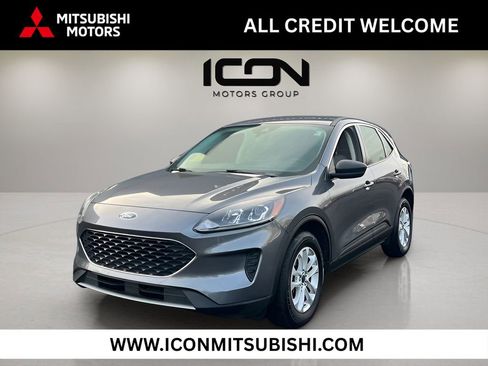 Used 2022 Ford Escape SE image 1