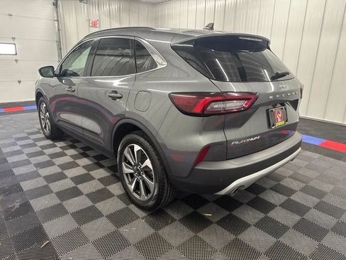 Used 2025 Ford Escape Platinum AWD/4WD image 5