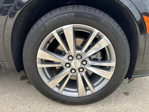 Used 2024 Cadillac XT6 Premium Luxury FWD image 7