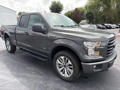 Used 2017 Ford F150 XL w/ Equipment Group 101A Mid