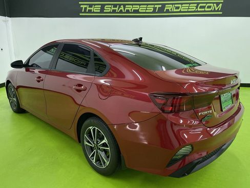 Used 2023 Kia Forte LXS w/ LXS Technology Package image 7