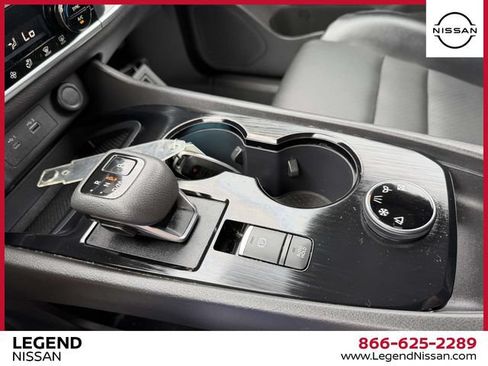 Certified 2023 Nissan Rogue SV w/ SV Premium B Package AWD/4WD image 29