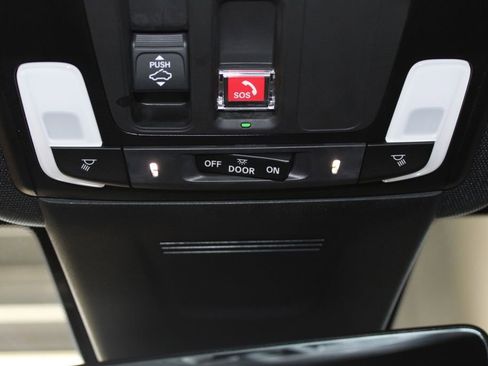 Used 2026 Honda CR-V Sport Touring image 42