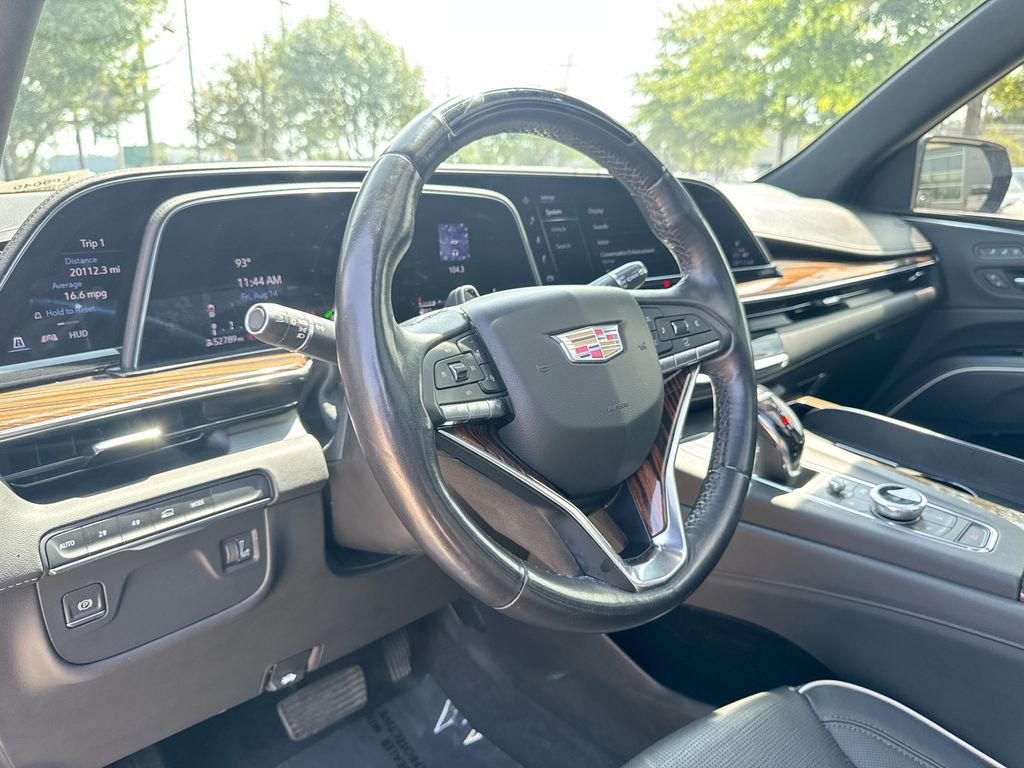 Used 2022 Cadillac Escalade ESV Premium Luxury AWD/4WD image 20