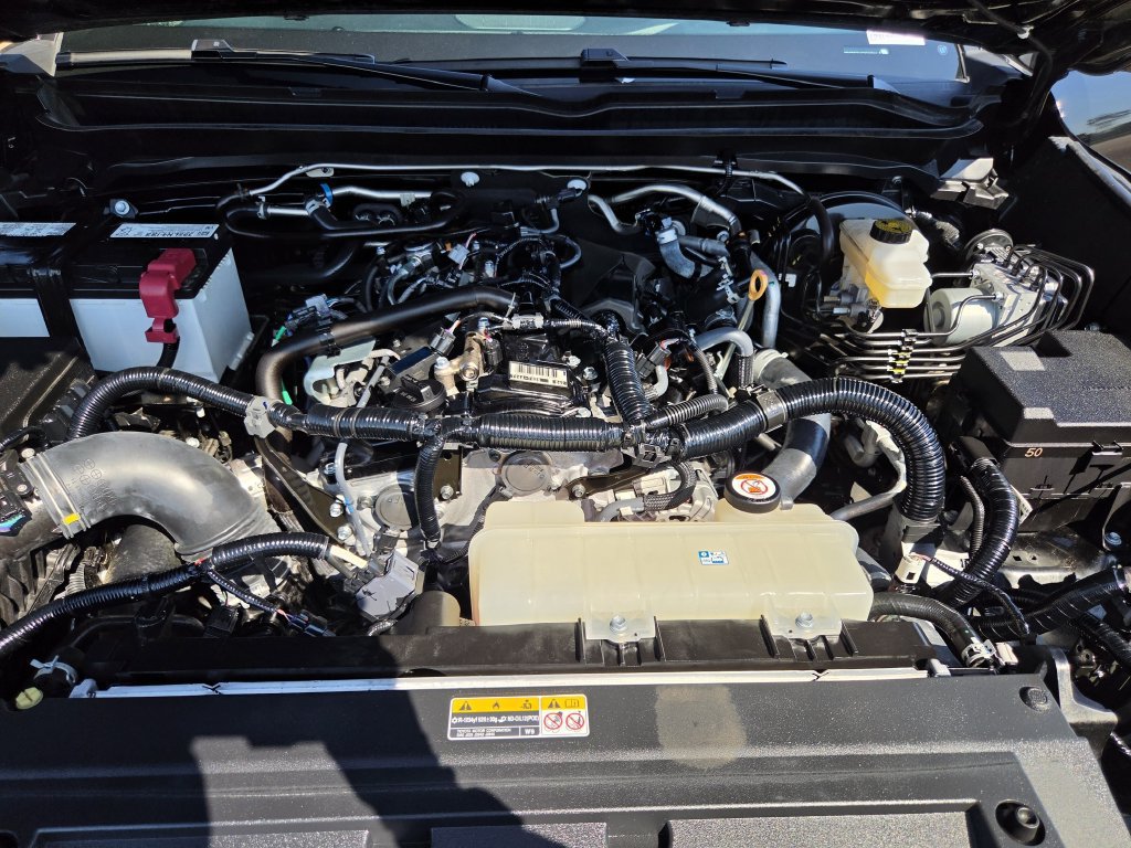 Used 2025 Toyota Tacoma SR5 RWD image 29
