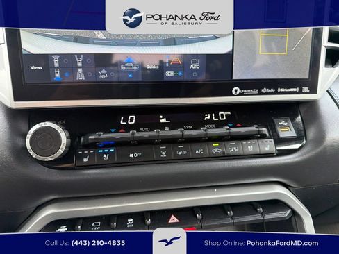 Used 2024 Toyota Tundra Platinum AWD/4WD image 13