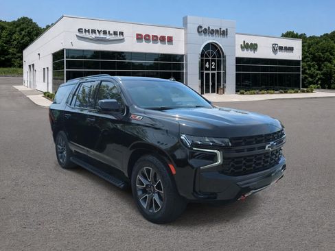 Used 2023 Chevrolet Tahoe Z71 w/ Z71 Off-Road Package AWD/4WD image 8