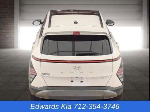 Used 2024 Hyundai Kona Limited image 5