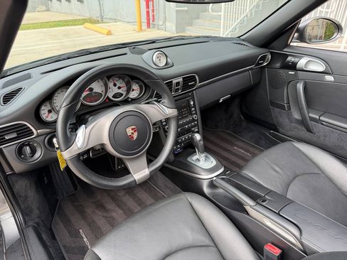 Used 2009 Porsche 911 Carrera 4S AWD/4WD image 15