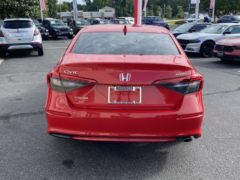 Used 2024 Honda Civic Sport image 6
