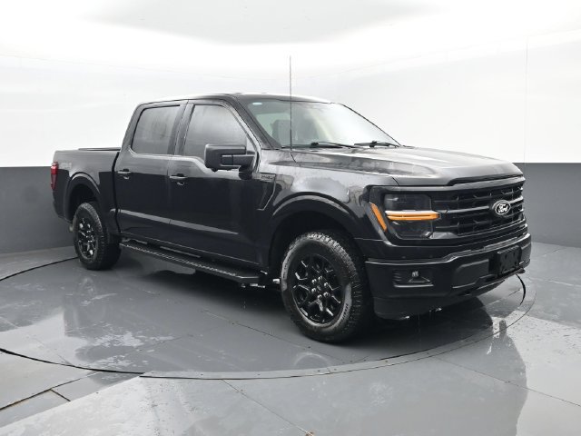 Used 2024 Ford F150 XLT w/ XLT Black Appearance Package AWD/4WD image 3