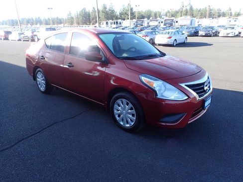 Used 2016 Nissan Versa S Plus FWD image 7