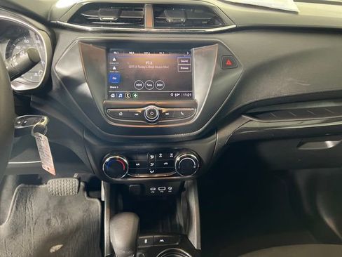Used 2023 Chevrolet TrailBlazer LS image 18