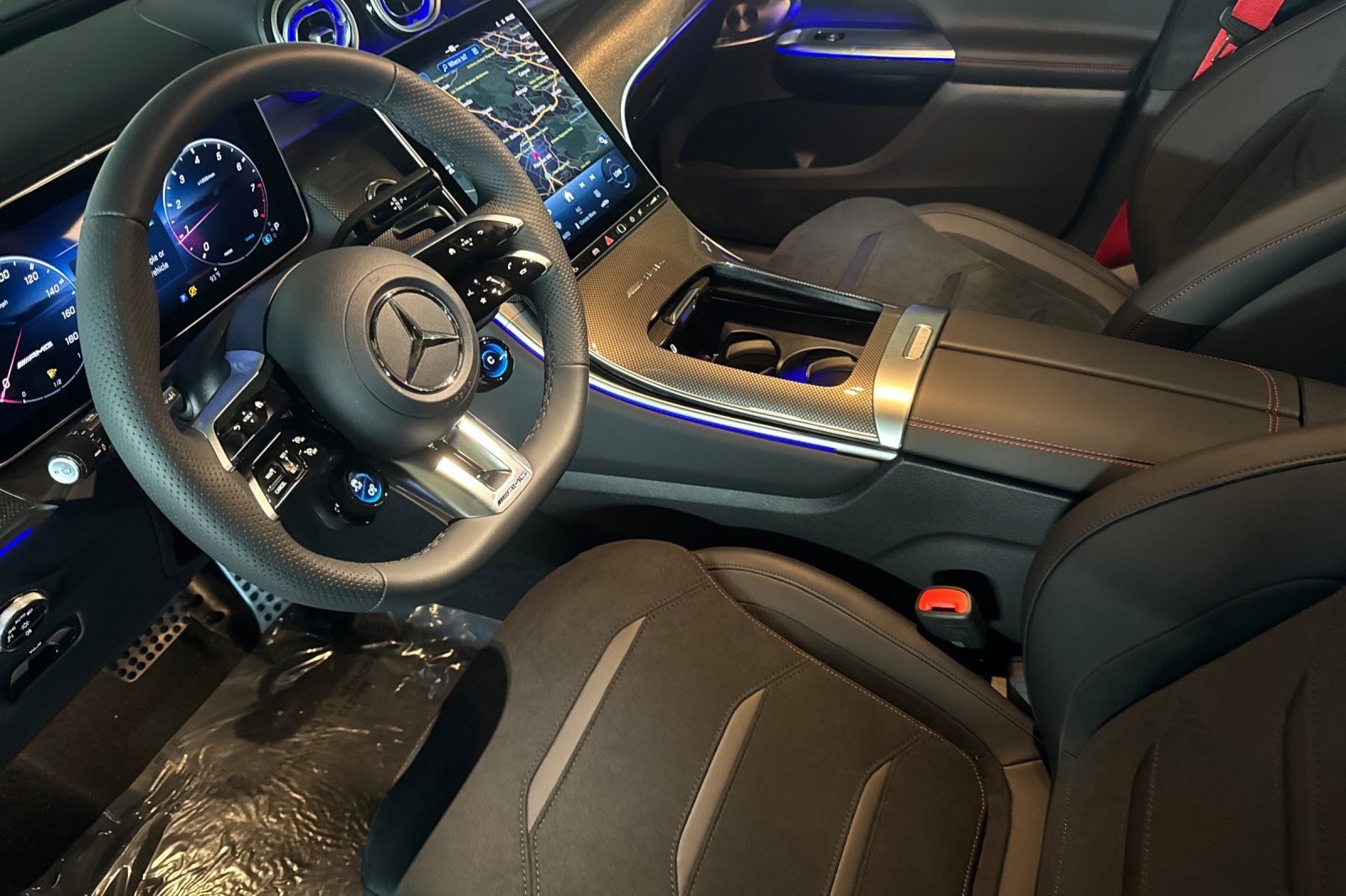 New 2026 Mercedes-Benz GLC 43 AMG 4MATIC Coupe image 4