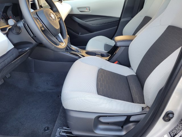New 2027 Toyota Corolla SE FWD image 9