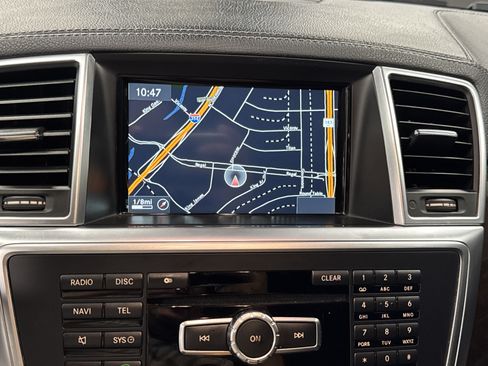 Used 2014 Mercedes-Benz GL 450 4MATIC image 12