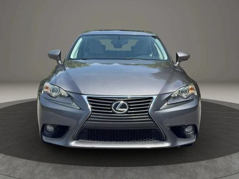 Used 2014 Lexus IS 250 RWD image 2