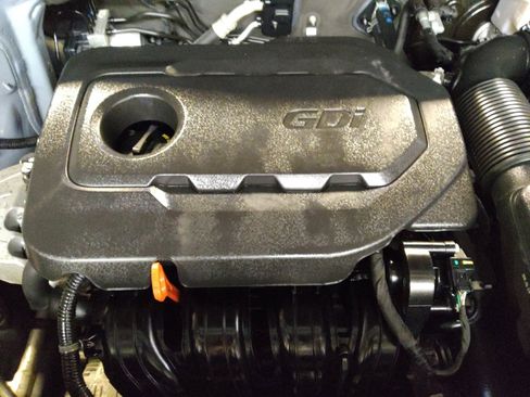 Used 2019 Kia Sorento L FWD image 30