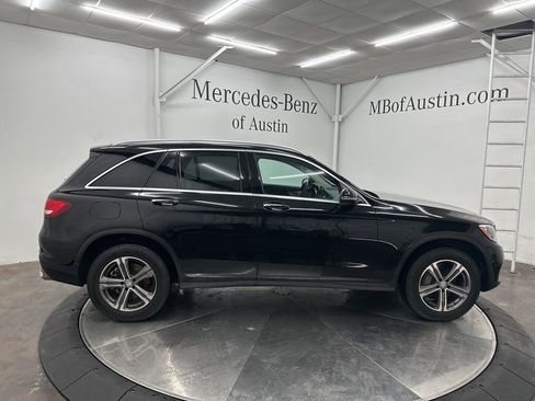 Used 2017 Mercedes-Benz GLC 300 image 8