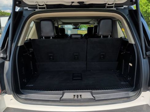 Used 2019 Ford Expedition Platinum AWD/4WD image 27