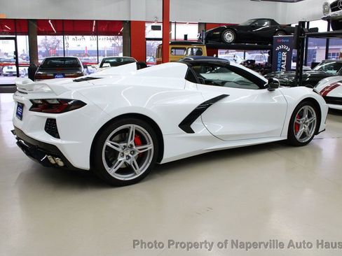 Used 2021 Chevrolet Corvette Stingray Premium Conv w/ Z51 Performance Package image 10