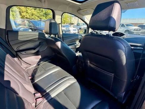 Used 2017 Ford C-MAX Energi SE w/ Equipment Group 402A image 7