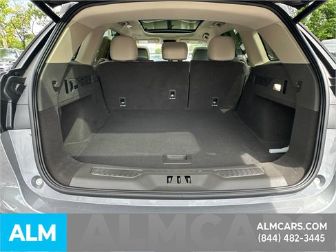 Used 2025 Lincoln Nautilus Reserve AWD/4WD image 21