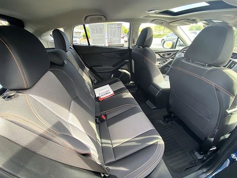 Used 2021 Subaru Crosstrek 2.0i Premium w/ Moonroof Package image 22