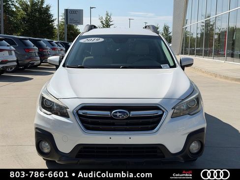 Used 2019 Subaru Outback 2.5i Premium AWD/4WD image 4