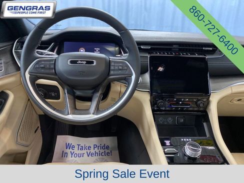 Used 2024 Jeep Grand Cherokee Limited w/ Luxury Tech Group II AWD/4WD image 33