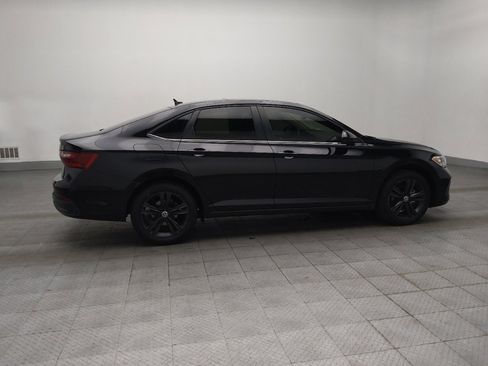 Used 2023 Volkswagen Jetta SE FWD image 10