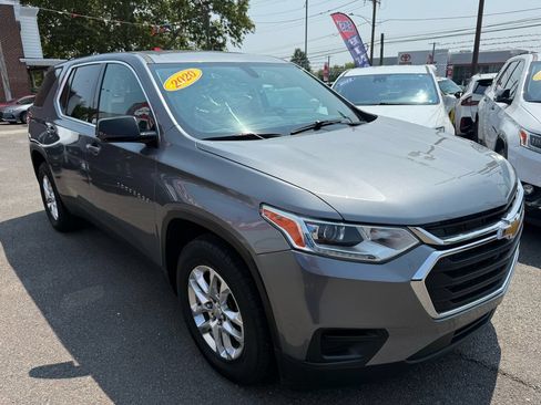 Used 2020 Chevrolet Traverse LS AWD/4WD image 5