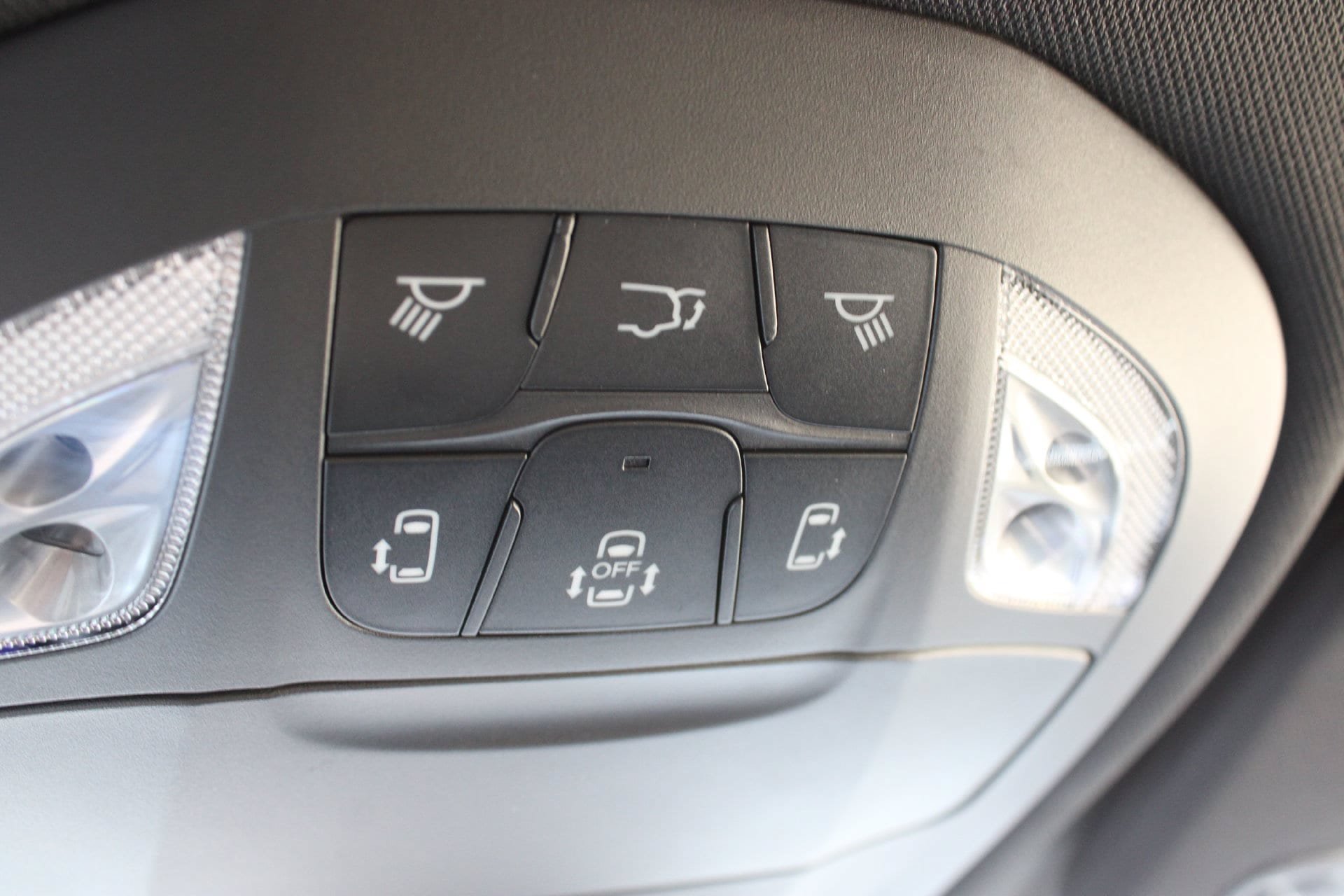 New 2027 Chrysler Pacifica Select FWD image 47