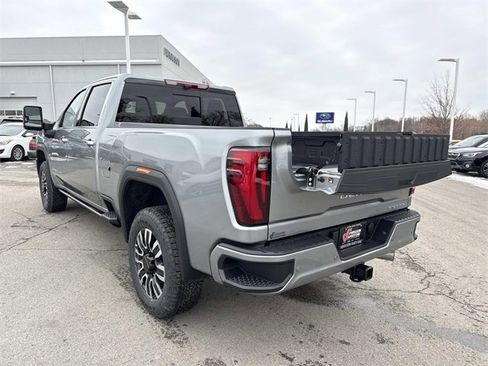 New 2026 GMC Sierra 2500 Denali Ultimate image 5