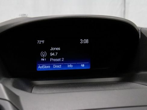 Used 2018 Ford Escape SE w/ Ford Safe & Smart Package FWD image 3