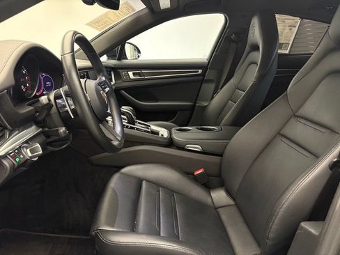 Certified 2023 Porsche Panamera 4 Platinum Edition AWD/4WD image 10