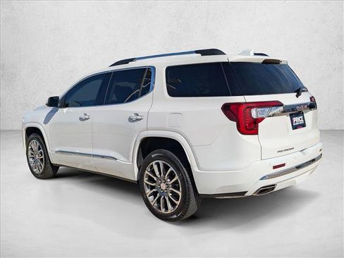 Used 2023 GMC Acadia Denali image 8