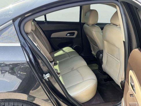 Used 2011 Chevrolet Cruze LTZ FWD image 44