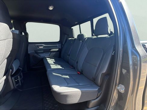 Used 2022 RAM 1500 Big Horn AWD/4WD image 16