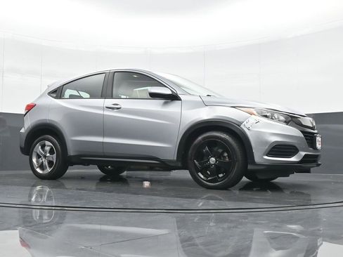 Used 2019 Honda HR-V LX image 23