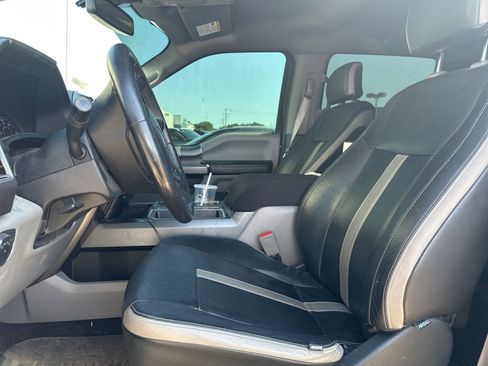 Used 2019 Ford F150 XLT w/ Equipment Group 302A Luxury AWD/4WD image 11