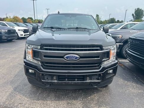 Used 2019 Ford F150 XLT w/ Equipment Group 302A Luxury AWD/4WD image 6